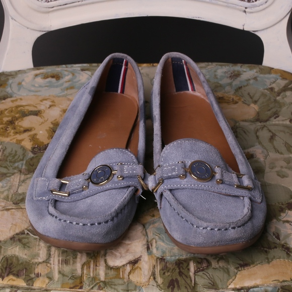 tommy hilfiger blue loafers